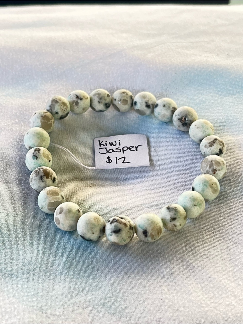 Handcrafted Kiwi Jasper Beaded Stretch Bracelet - Pale Green & Cream